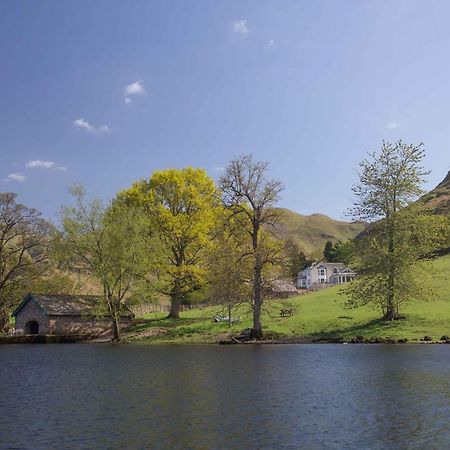 Waternook Lakeside Accommodation Penrith Exterior photo